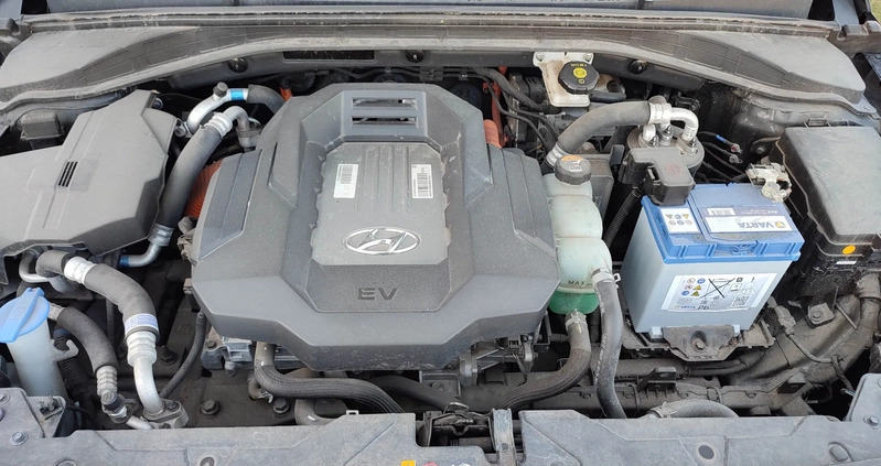 Hyundai IONIQ cena 58900 przebieg: 172500, rok produkcji 2017 z Kołobrzeg małe 562